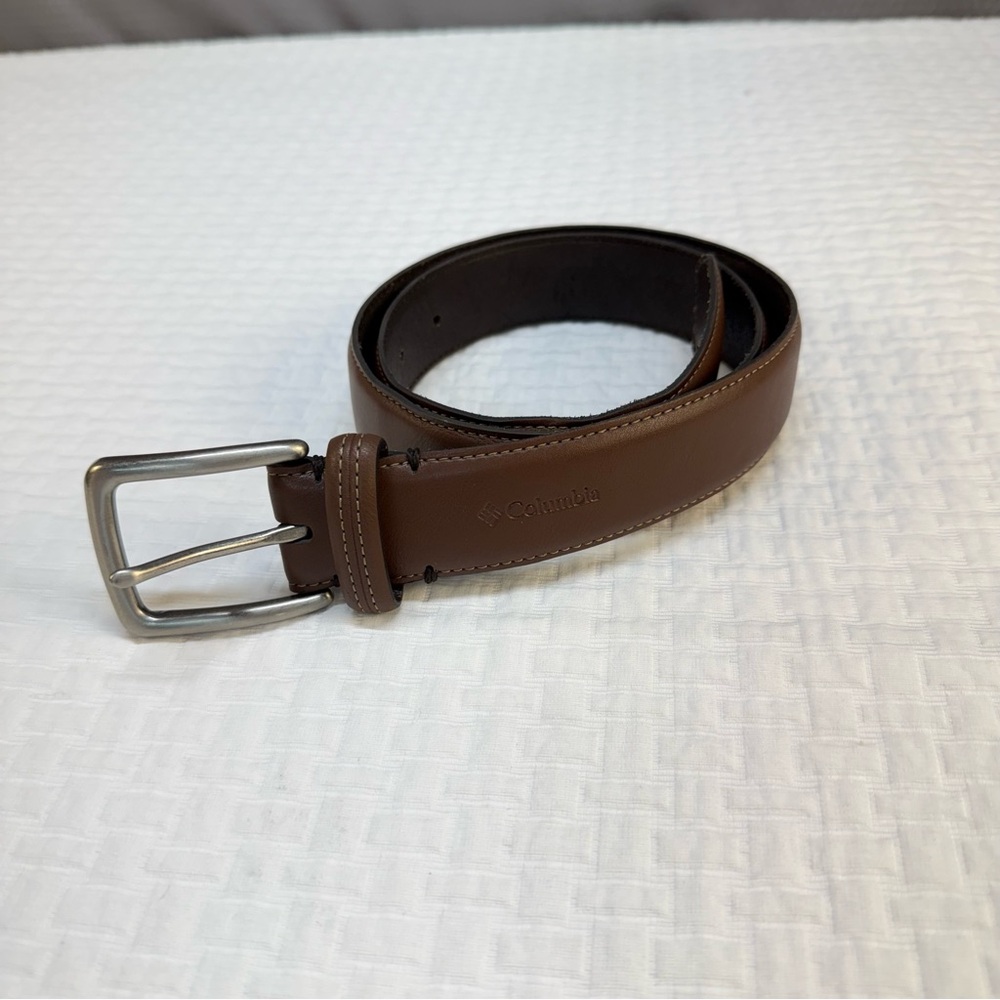 Columbia Men's Brown Leather Belt